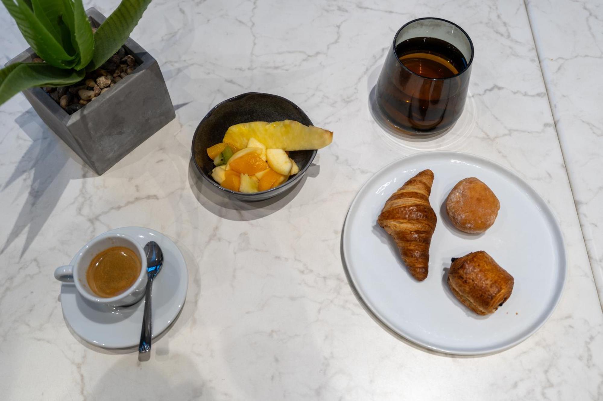 Le B Complexe Hotel Lozanne Eksteriør billede